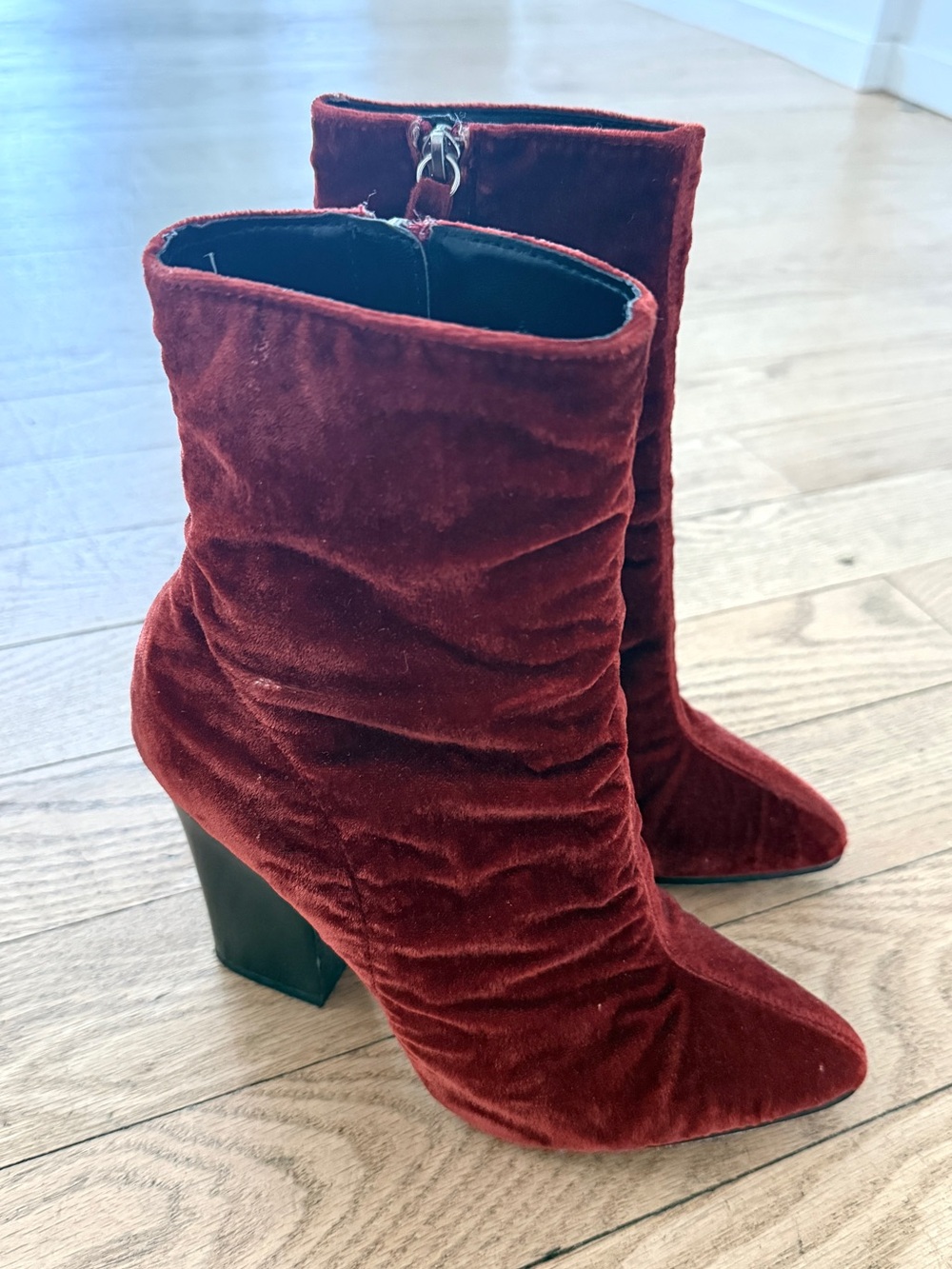 Zara Velvet/Velour Burgundy Block Heel Ankle Boots 39/ 8.5
